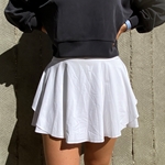 White lululemon Gryphon Court Rival HR 4" Tall Skirt